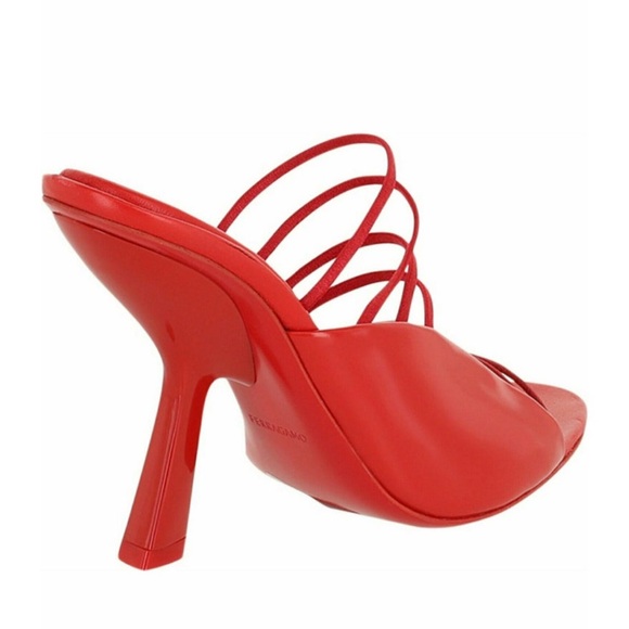 Salvatore Ferragamo Vintage Leather Sandals – The Shoe Archives Salvatore Ferragamo Leather Sandals